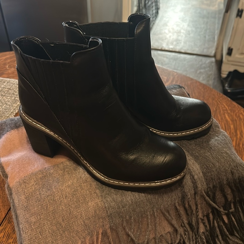 Corky’s Pecan Pie Bootie